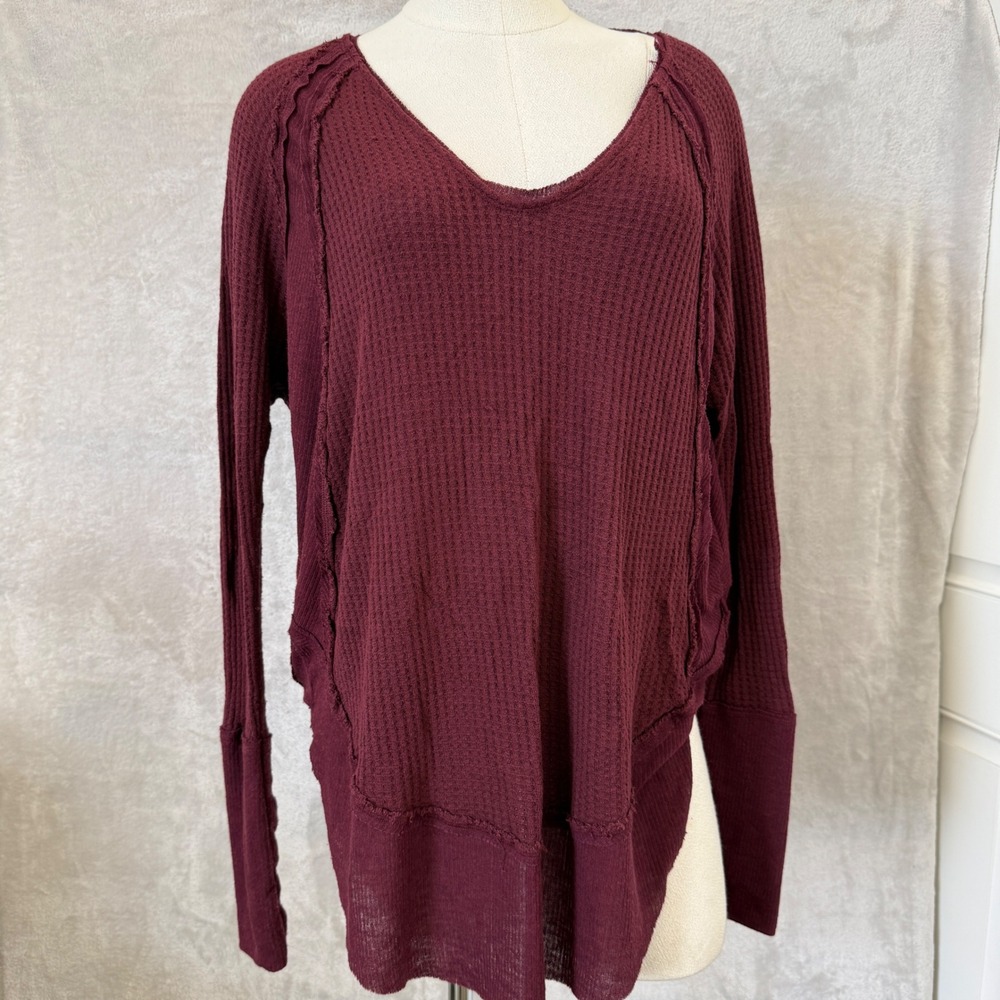 Free People We The Free Thermal Top Medium Burgundy Oversized Waffle Knit Boho